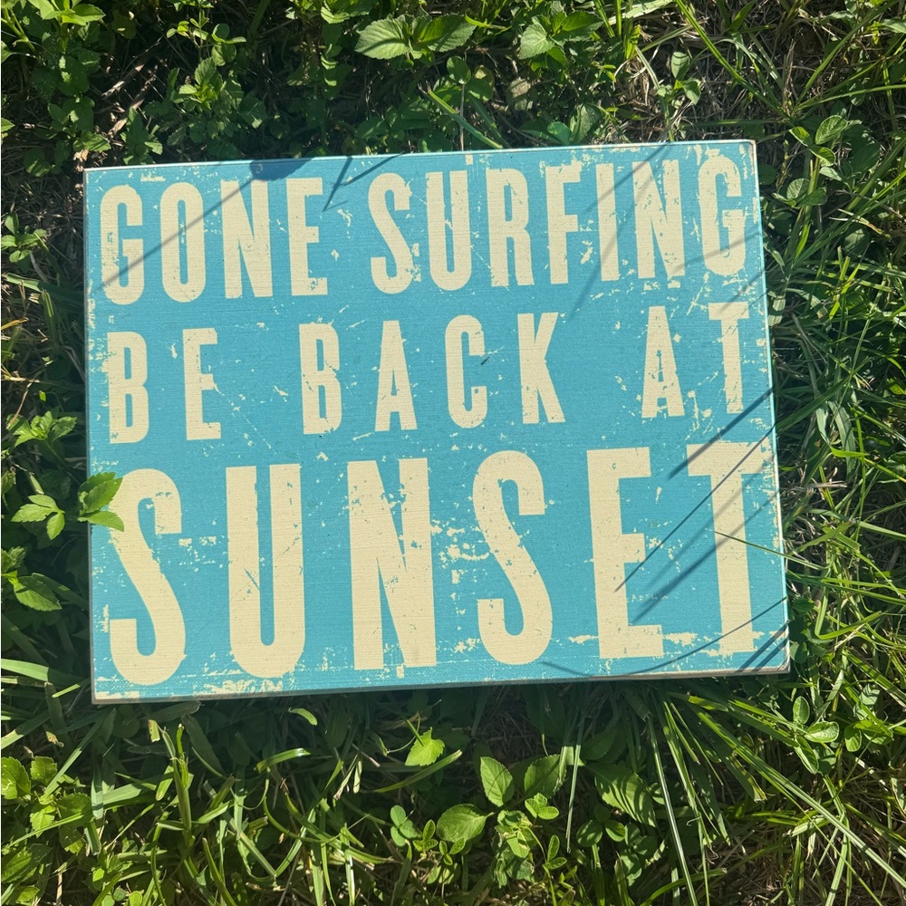 Surfing Sign